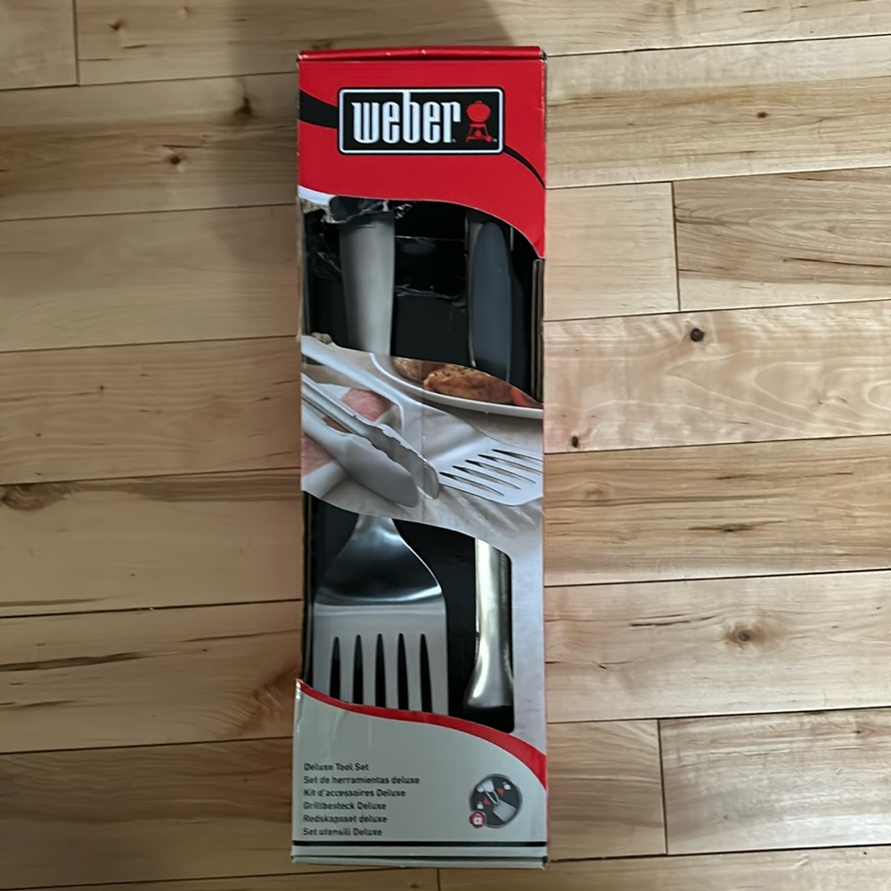 Weber Deluxe Tool Set